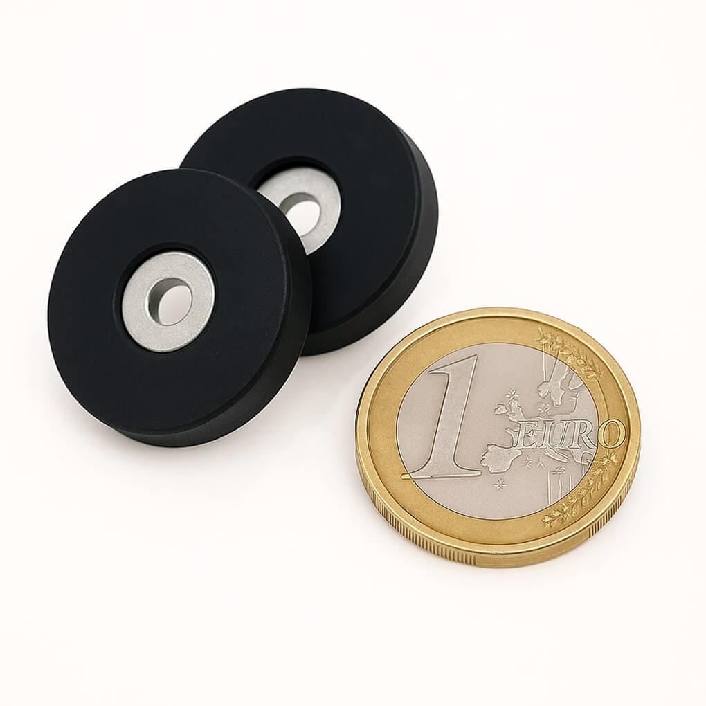 Plot antigliss Ø22mm avec trou cylindrique, puissance 2 kg 61 Plot antigliss Ø22mm avec trou cylindrique, puissance 2 kg