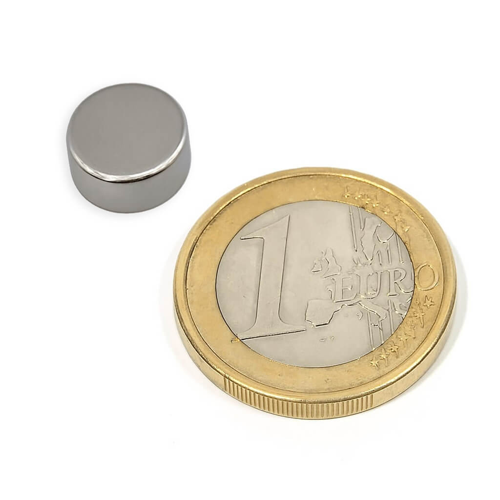 Aimant néodyme disque Ø10 x 5mm, puissance 2.6kg 46 Aimant néodyme disque Ø10 x 5mm, puissance 2.6kg