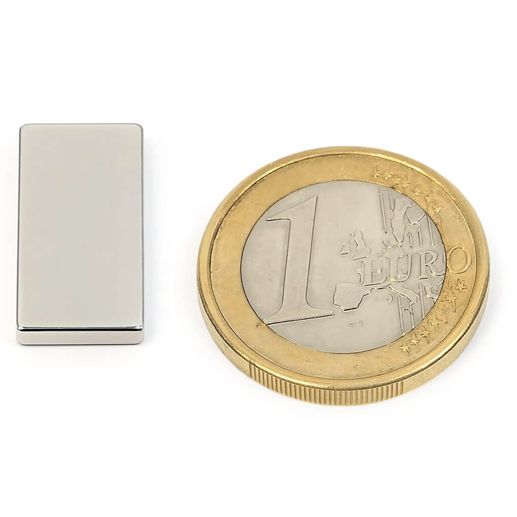 Aimant néodyme bloc 20x10x2mm, puissance 2.1kg 66 Aimant néodyme bloc 20x10x2mm, puissance 2.1kg