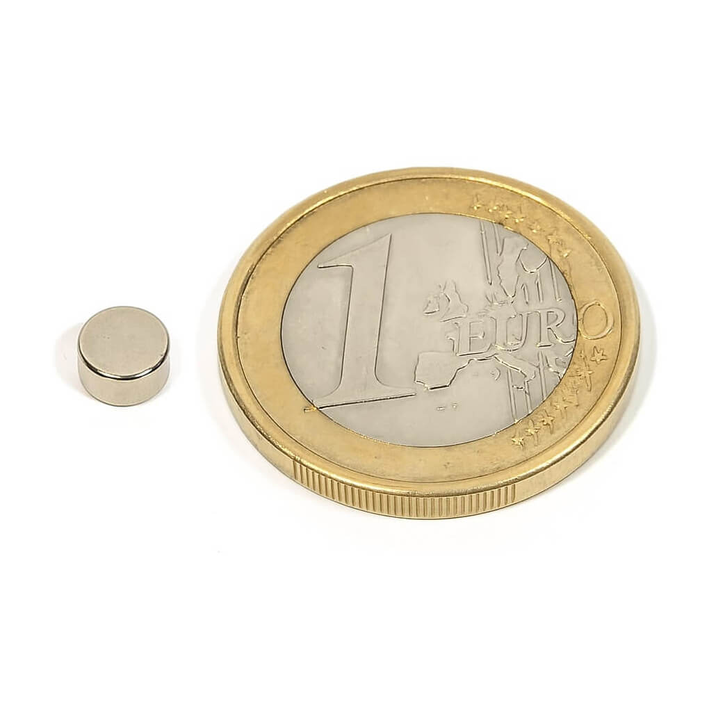 Aimant néodyme disque Ø 5x3mm, puissance 0.64kg 46 Aimant néodyme disque Ø 5x3mm, puissance 0.64kg