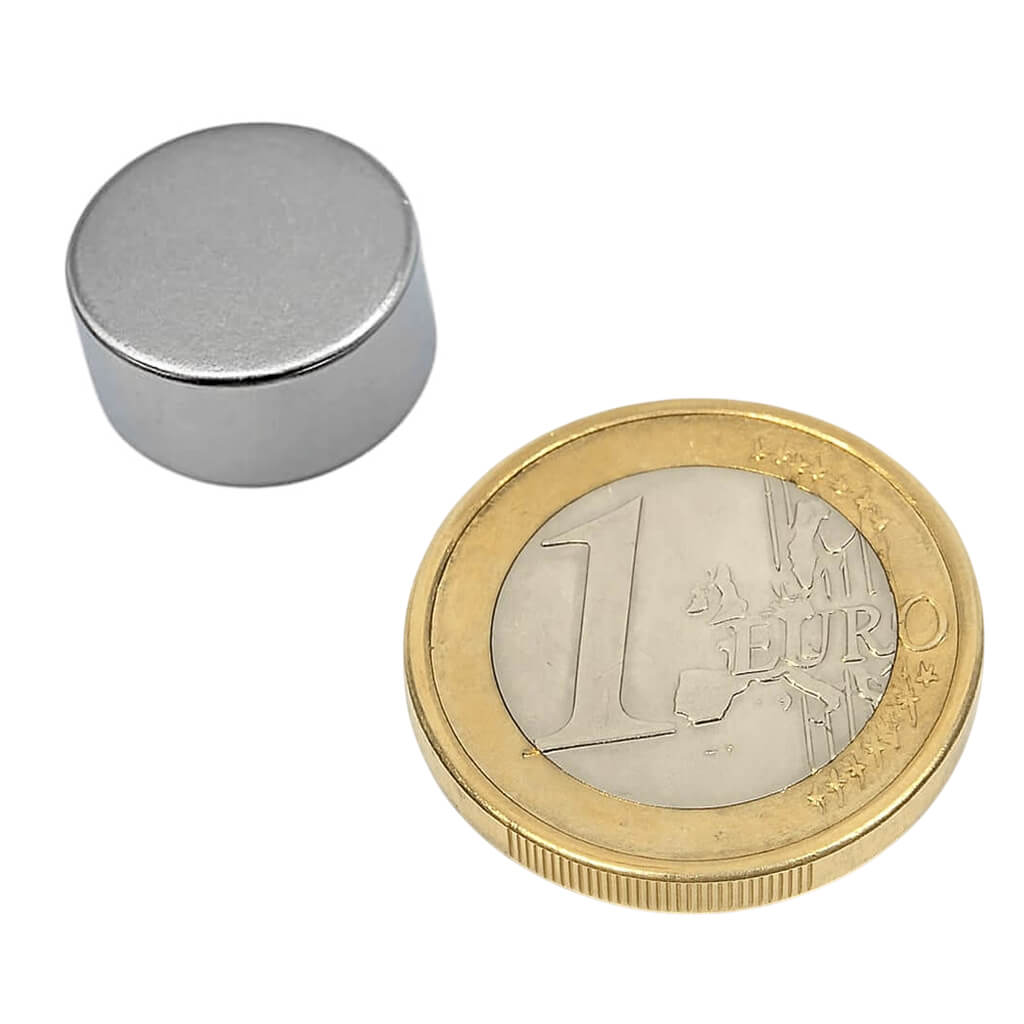Aimant néodyme disque Ø15 x 8mm, puissance 6.2kg 46 Aimant néodyme disque Ø15 x 8mm, puissance 6.2kg