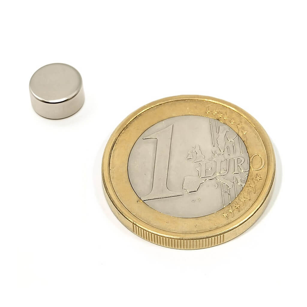 Aimant néodyme disque Ø 8x4mm, puissance 1.8kg 46 Aimant néodyme disque Ø 8x4mm, puissance 1.8kg