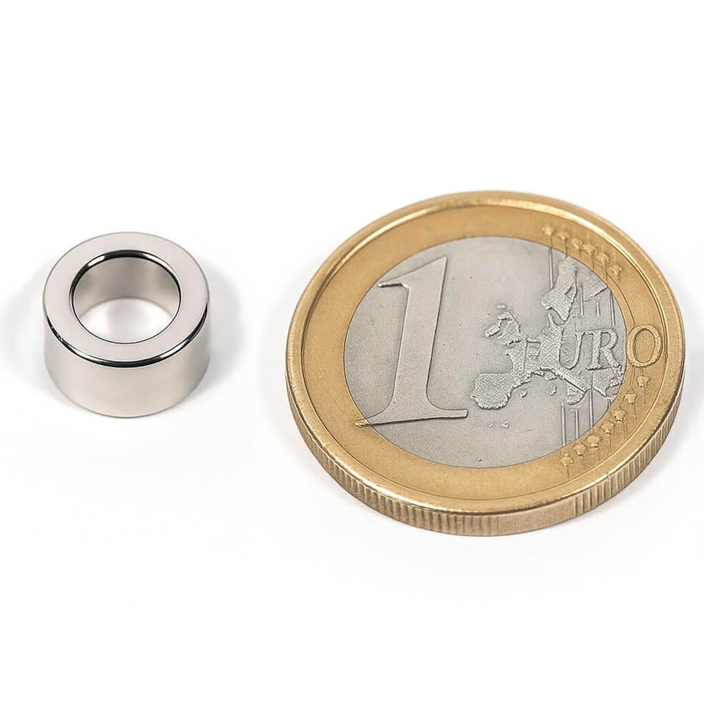 aimant néodyme anneau Øext10 x Øint6 x 5 mm, puissance 2Kg 46 aimant néodyme anneau Øext10 x Øint6 x 5 mm, puissance 2Kg