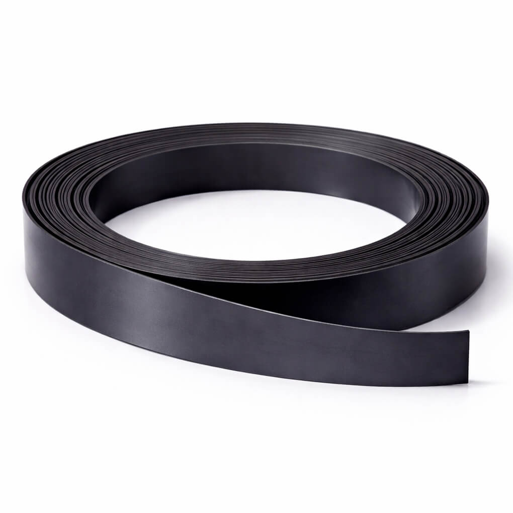 Bande magnétique noire 20mm x 1mm x 5 mètres 46 Bande magnétique noire 20mm x 1mm x 5 mètres