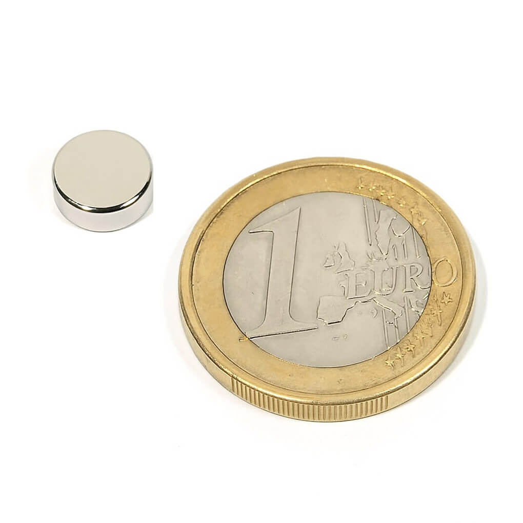 Aimant néodyme disque Ø 8x3mm, puissance 1.5kg 65 Aimant néodyme disque Ø 8x3mm, puissance 1.5kg