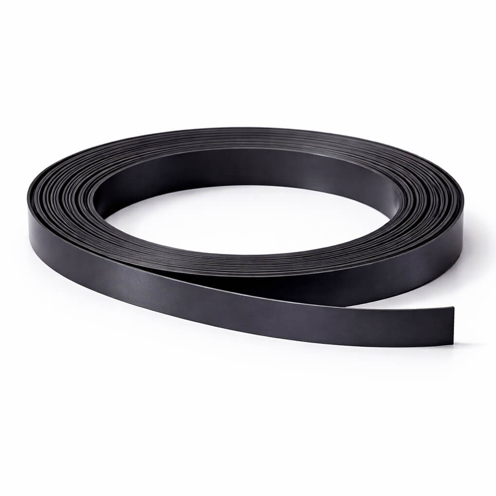 Bande magnétique noire 10mm x 1mm x 5 mètres 49 Bande magnétique noire 10mm x 1mm x 5 mètres