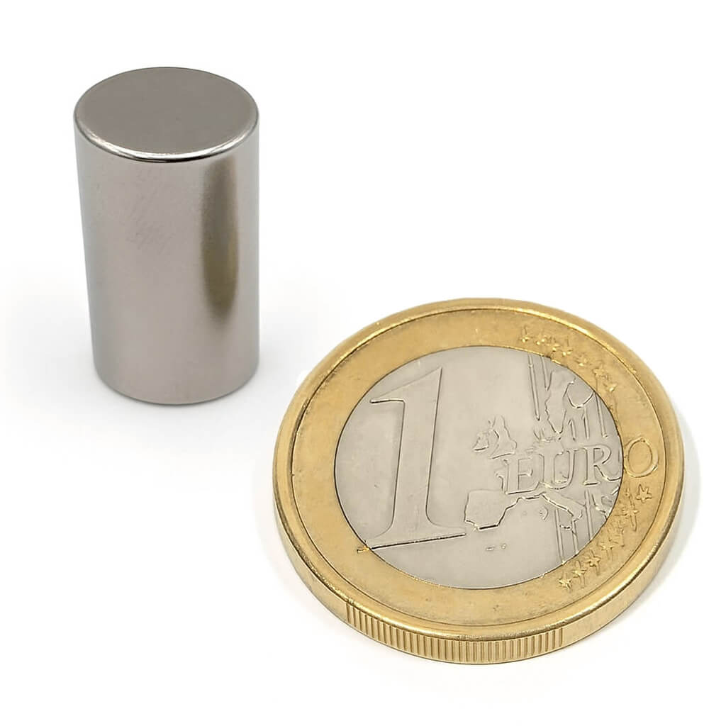 Aimant néodyme disque Ø10 x 18mm, puissance 4.08kg 53 Aimant néodyme disque Ø10 x 18mm, puissance 4.08kg
